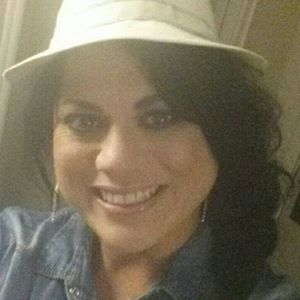 Meet your Posher, Kelli